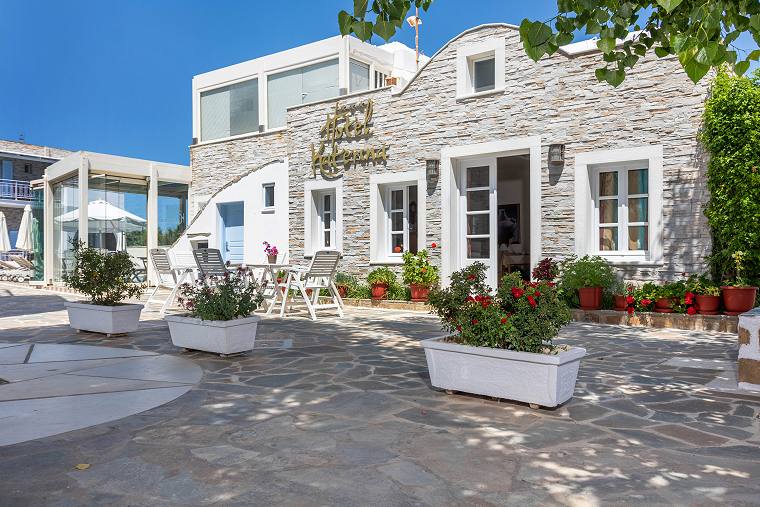 Katerina Hotel in Naxos